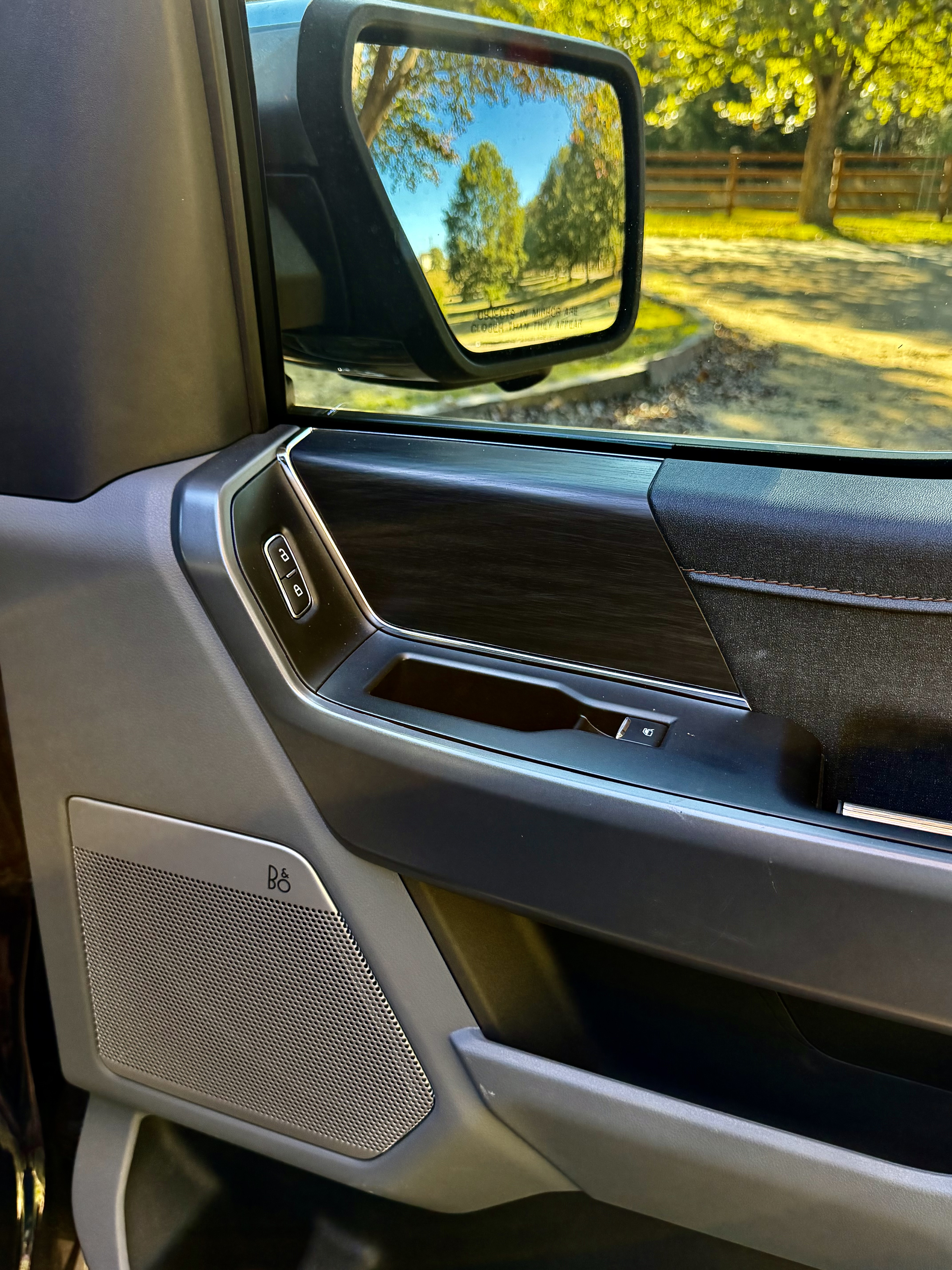 Used 2024 Ford F150 Lariat w/ Bed Utility Package AWD/4WD image 2