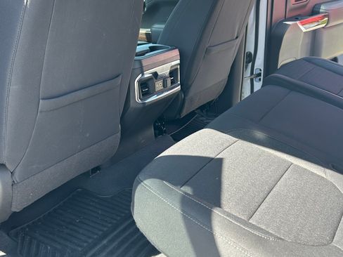 Used 2022 GMC Sierra 1500 Elevation w/ X31 Off-Road Package AWD/4WD image 2