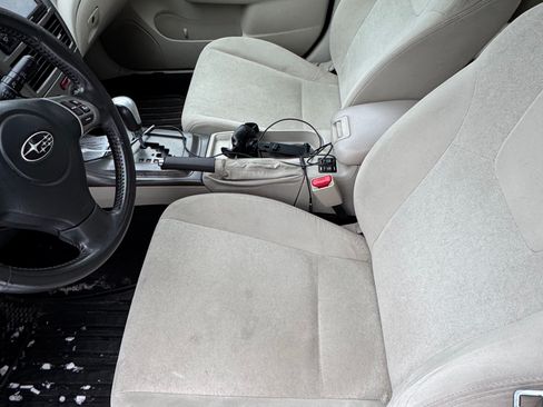 Used 2011 Subaru Impreza 2.5i Premium image 8