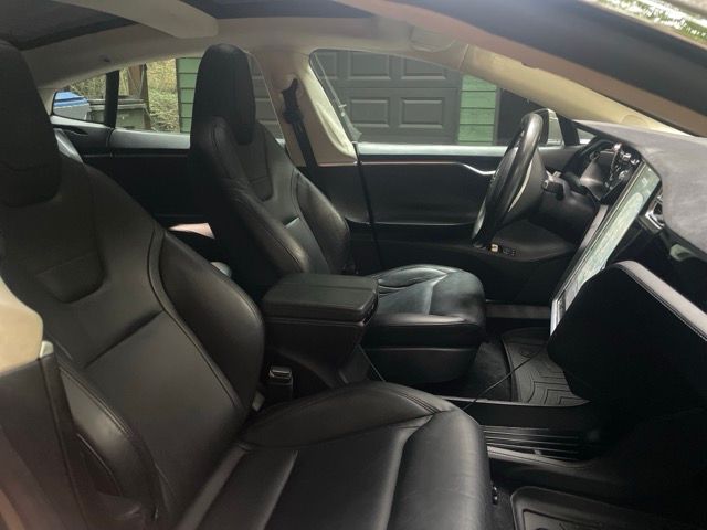 Used 2015 Tesla Model S 85D AWD/4WD image 18