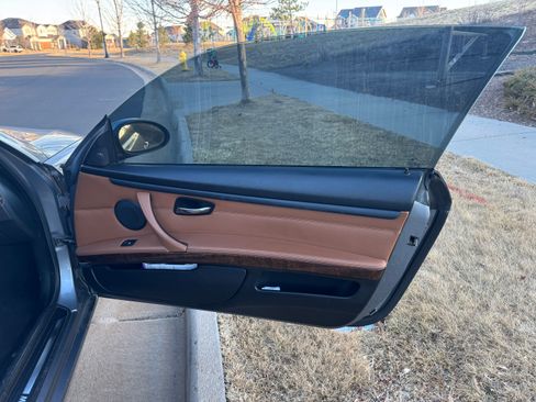 Used 2007 BMW 335i Coupe image 23