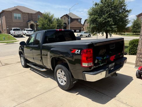 Used 2008 GMC Sierra 1500 SLE w/ Power Pack Plus AWD/4WD image 5