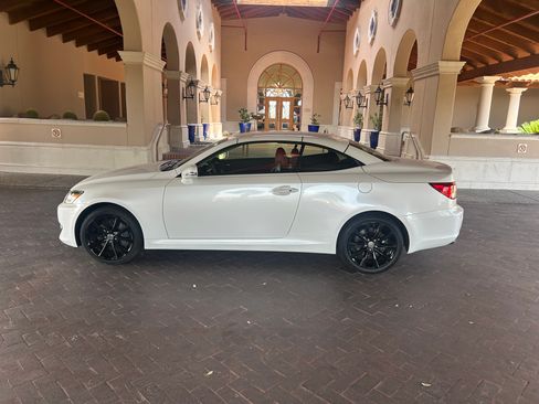 Used 2015 Lexus IS 350C w/ Luxury Package RWD image 13