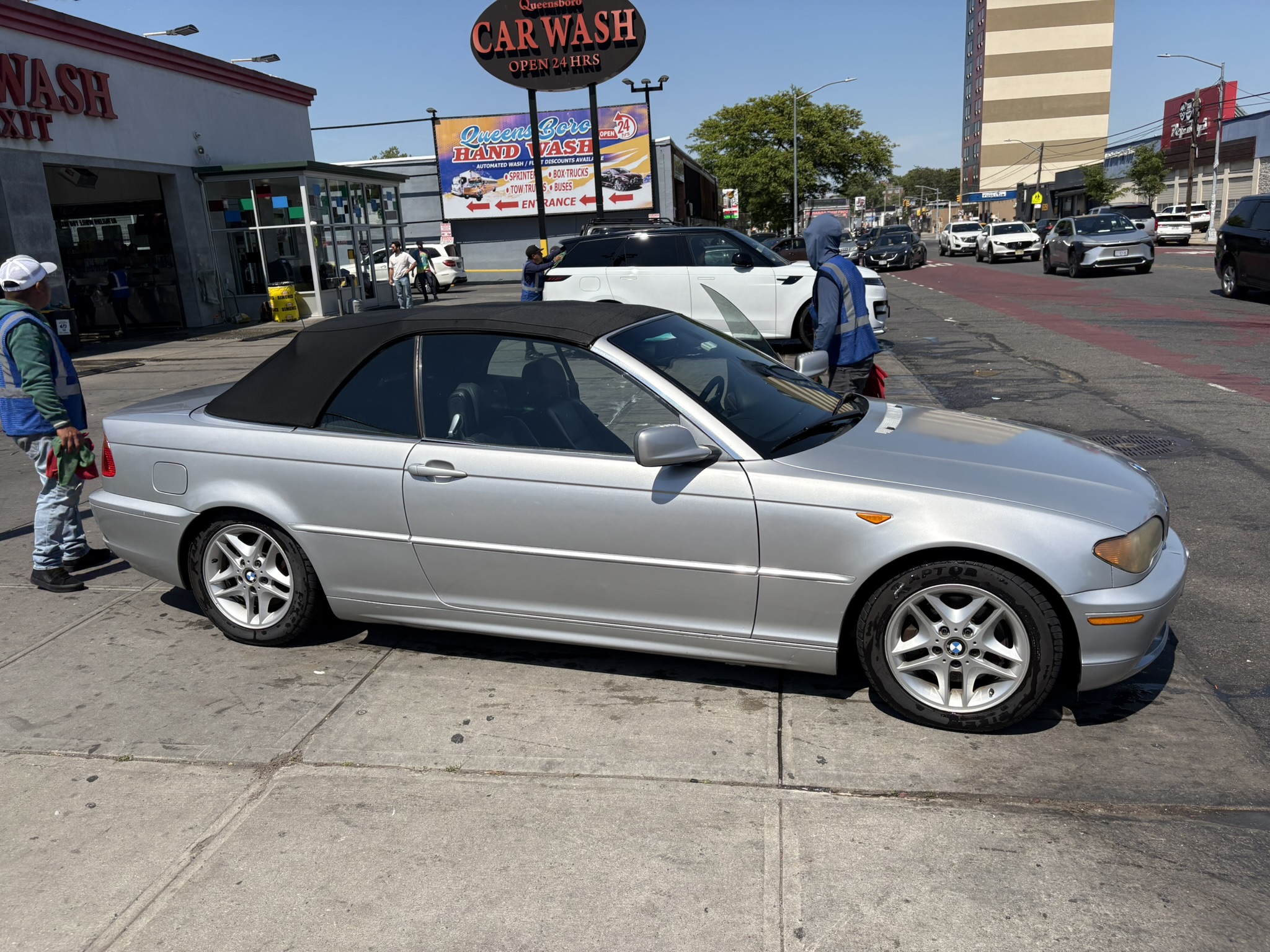Used 2004 BMW 325Ci Convertible RWD image 2