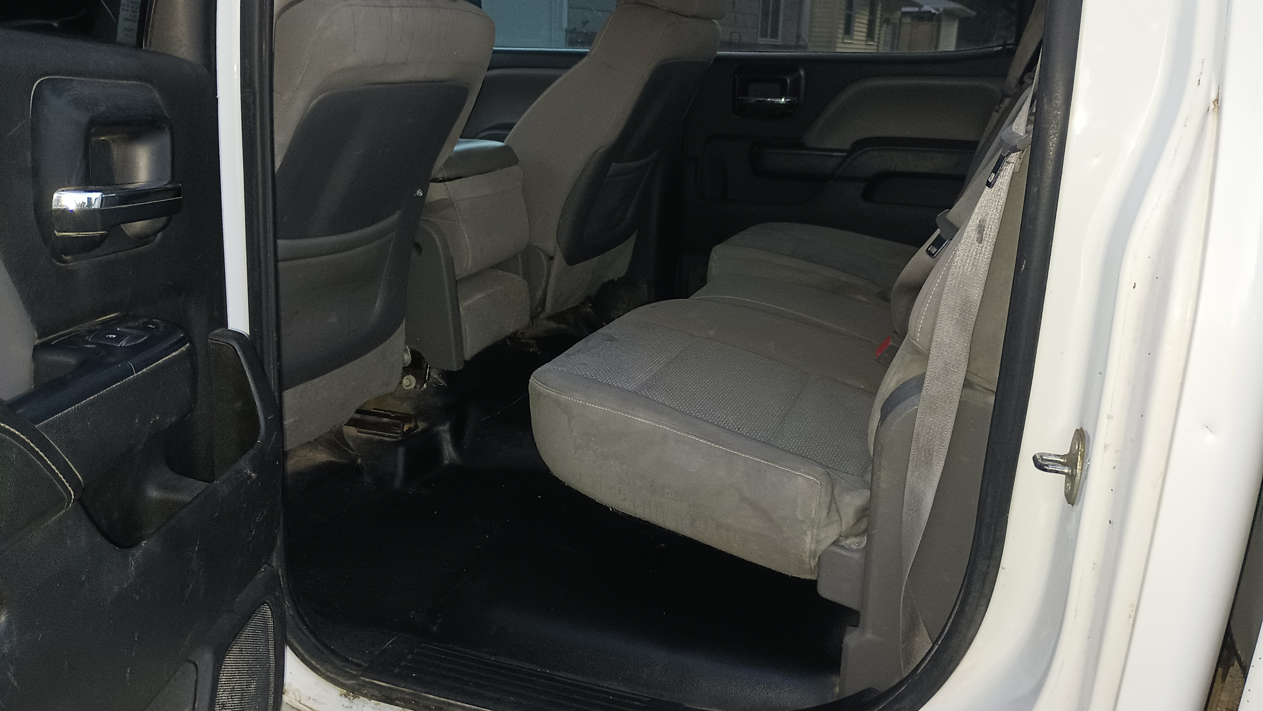 Used 2015 Chevrolet Silverado 3500 W/T w/ WT Convenience Package RWD image 9