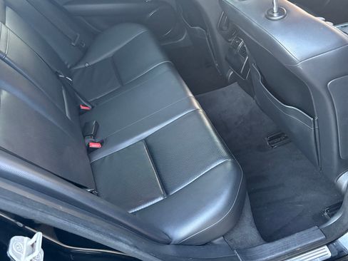 Used 2013 Mercedes-Benz C 250 Sedan image 12