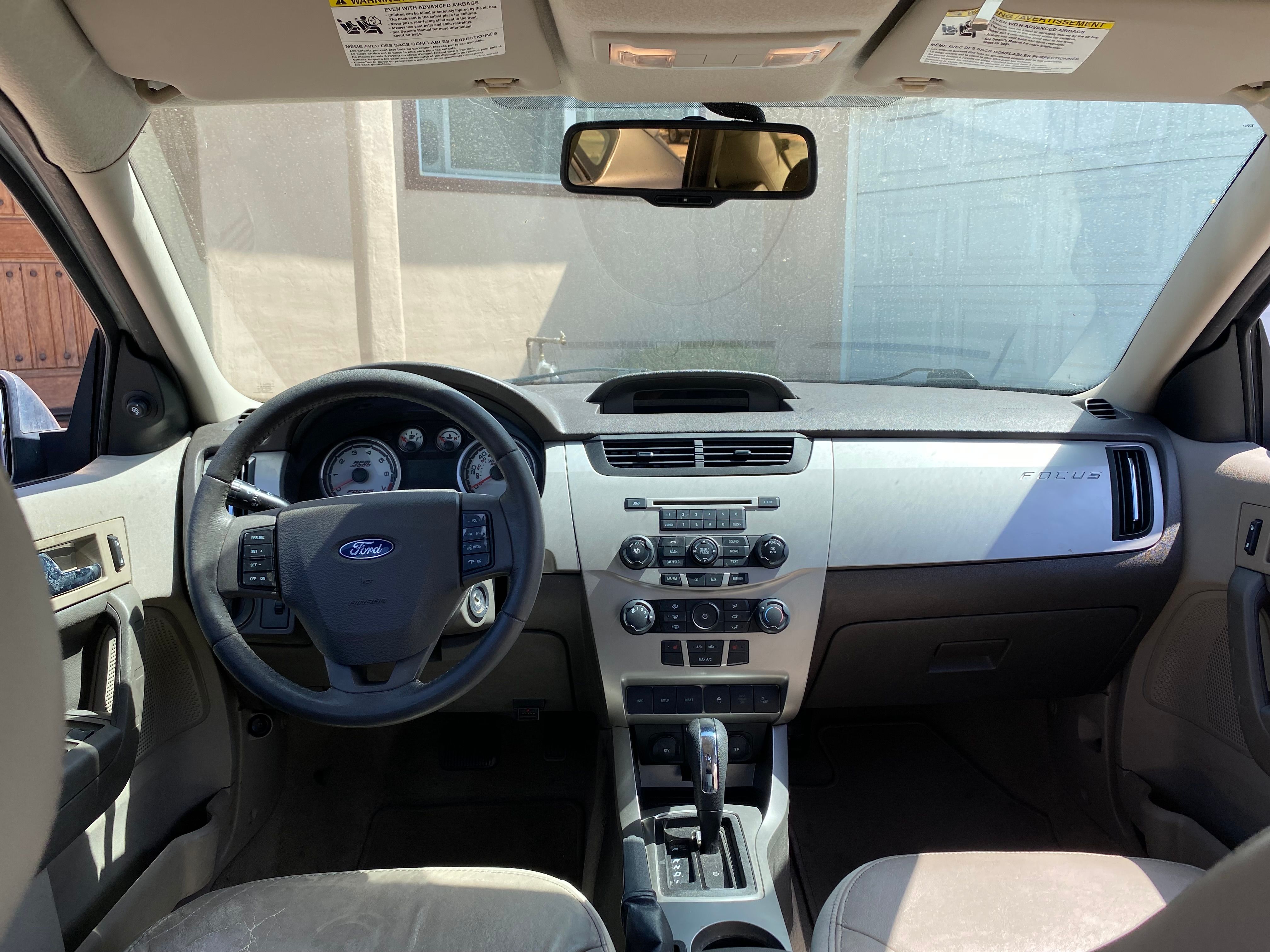 Used 2010 Ford Focus SEL FWD image 12