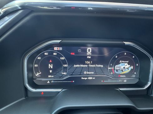 Used 2025 GMC Sierra 2500 Denali Ultimate image 11