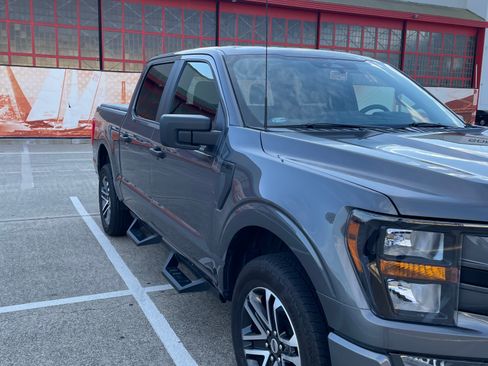 Used 2023 Ford F150 XL w/ STX Appearance Package AWD/4WD image 4