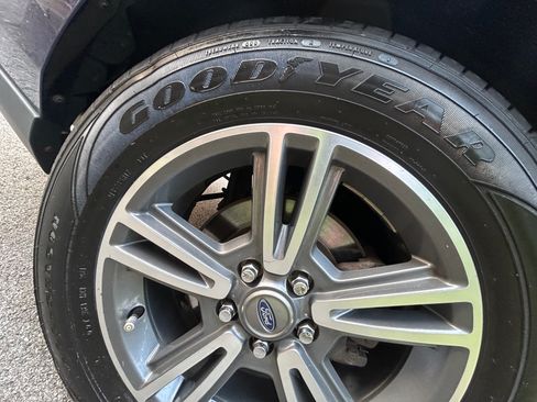 Used 2012 Ford Mustang Premium RWD image 20