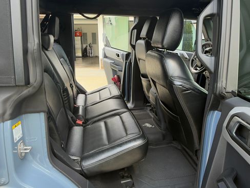 Used 2023 Ford Bronco 4-Door AWD/4WD image 9