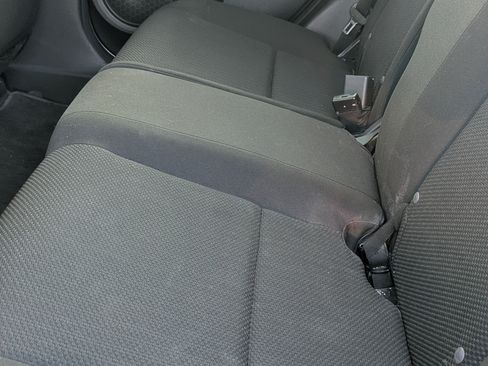 Used 2017 Honda HR-V LX image 8