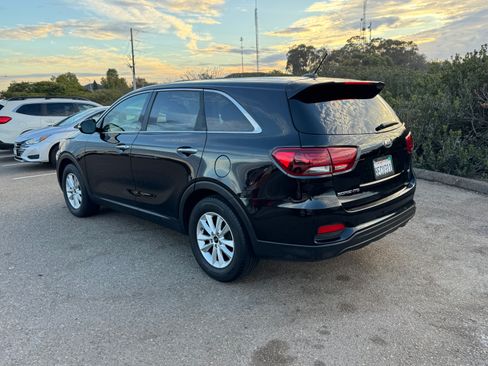 Used 2019 Kia Sorento L FWD image 5