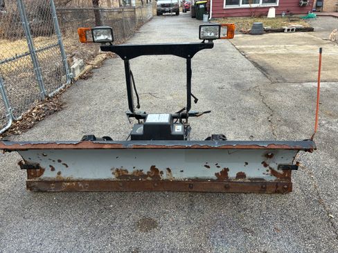 Used 2005 GMC Sierra 1500 W/T image 8