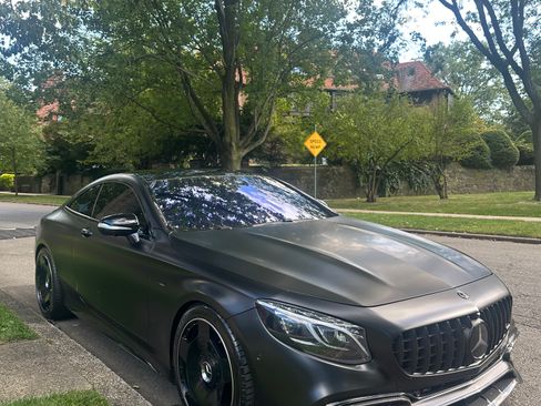 Used 2018 Mercedes-Benz S 63 AMG 4MATIC Coupe image 9