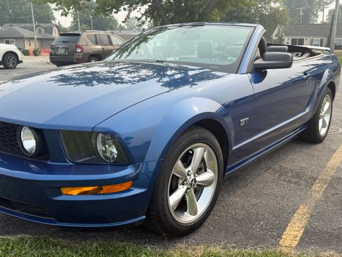 Used 2008 Ford Mustang GT Premium RWD image 1