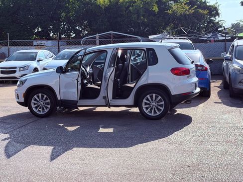 Used 2017 Volkswagen Tiguan S AWD/4WD image 5