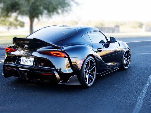 Used 2021 Toyota Supra Premium image 11