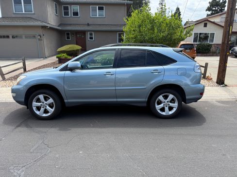 Used 2006 Lexus RX 330 AWD w/ Premium Plus Pkg image 4