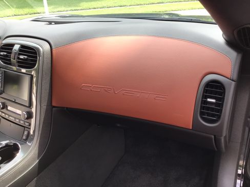 Used 2008 Chevrolet Corvette Z06 w/ Preferred Equipment Group image 10