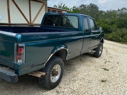 Used 1996 Ford F250 4x4 SuperCab image 2