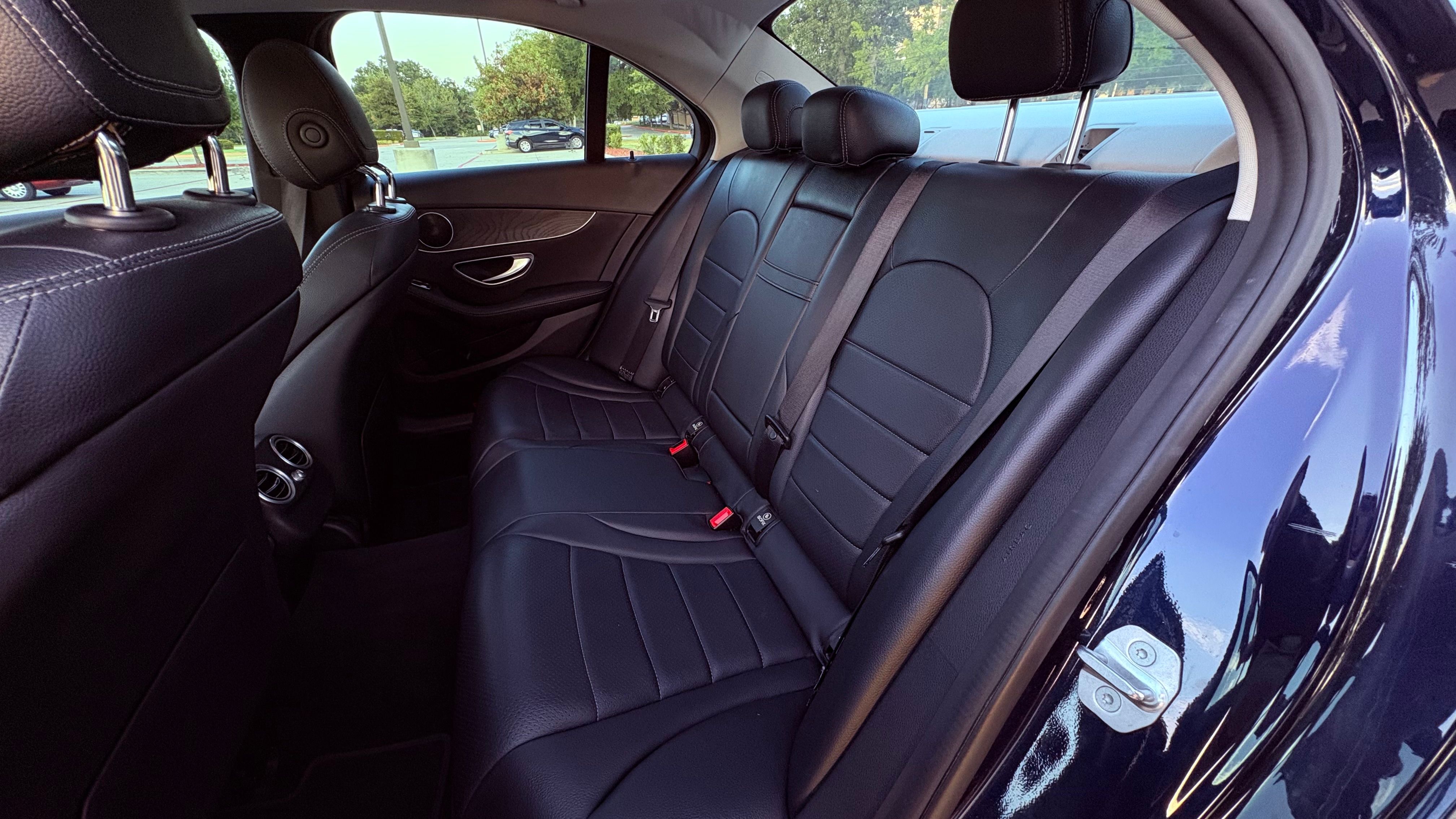Used 2017 Mercedes-Benz C 300 Sedan image 12