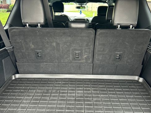 Used 2021 Ford Expedition Max Limited RWD image 10