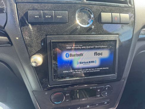 Used 2007 Ford Fusion SEL image 13