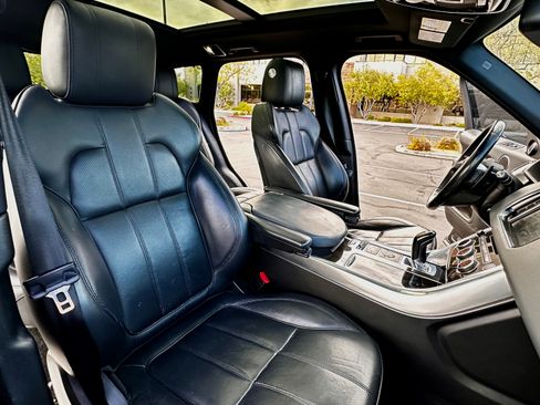 Used 2015 Land Rover Range Rover Sport Supercharged AWD/4WD image 31