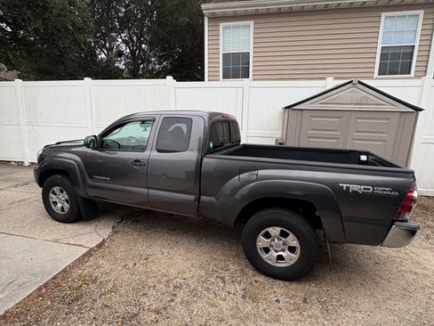 Used 2013 Toyota Tacoma 4x4 Access Cab V6 image 4