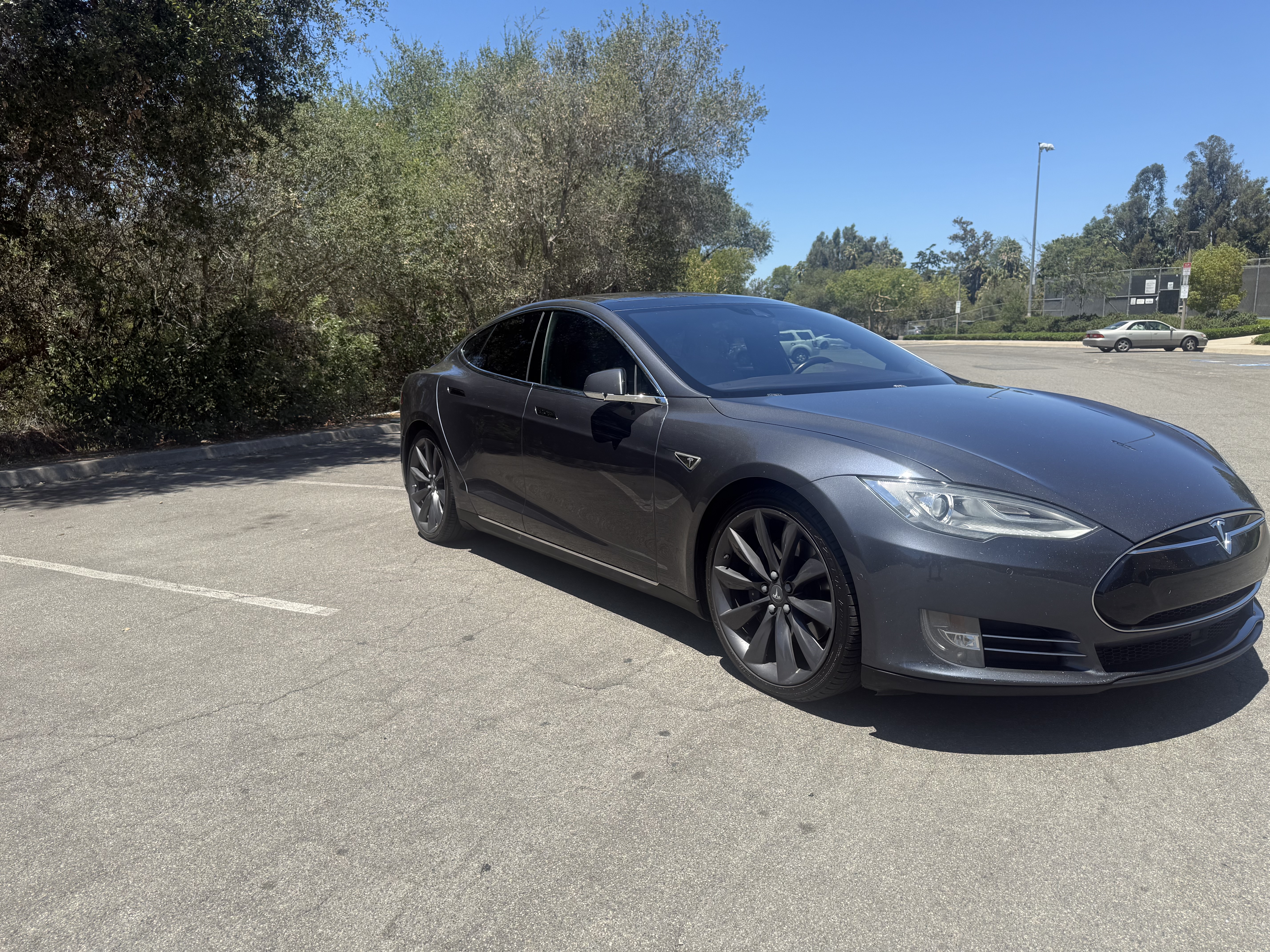 Used 2015 Tesla Model S 90D AWD/4WD image 5