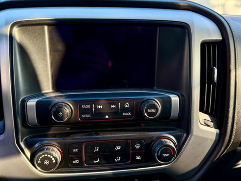 Used 2014 GMC Sierra 1500 SLE w/ Suspension Package, Off-Road image 11