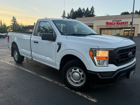 Used 2021 Ford F150 XL w/ Equipment Group 101A High RWD image 2
