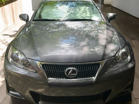 Used 2012 Lexus IS 250 image 1