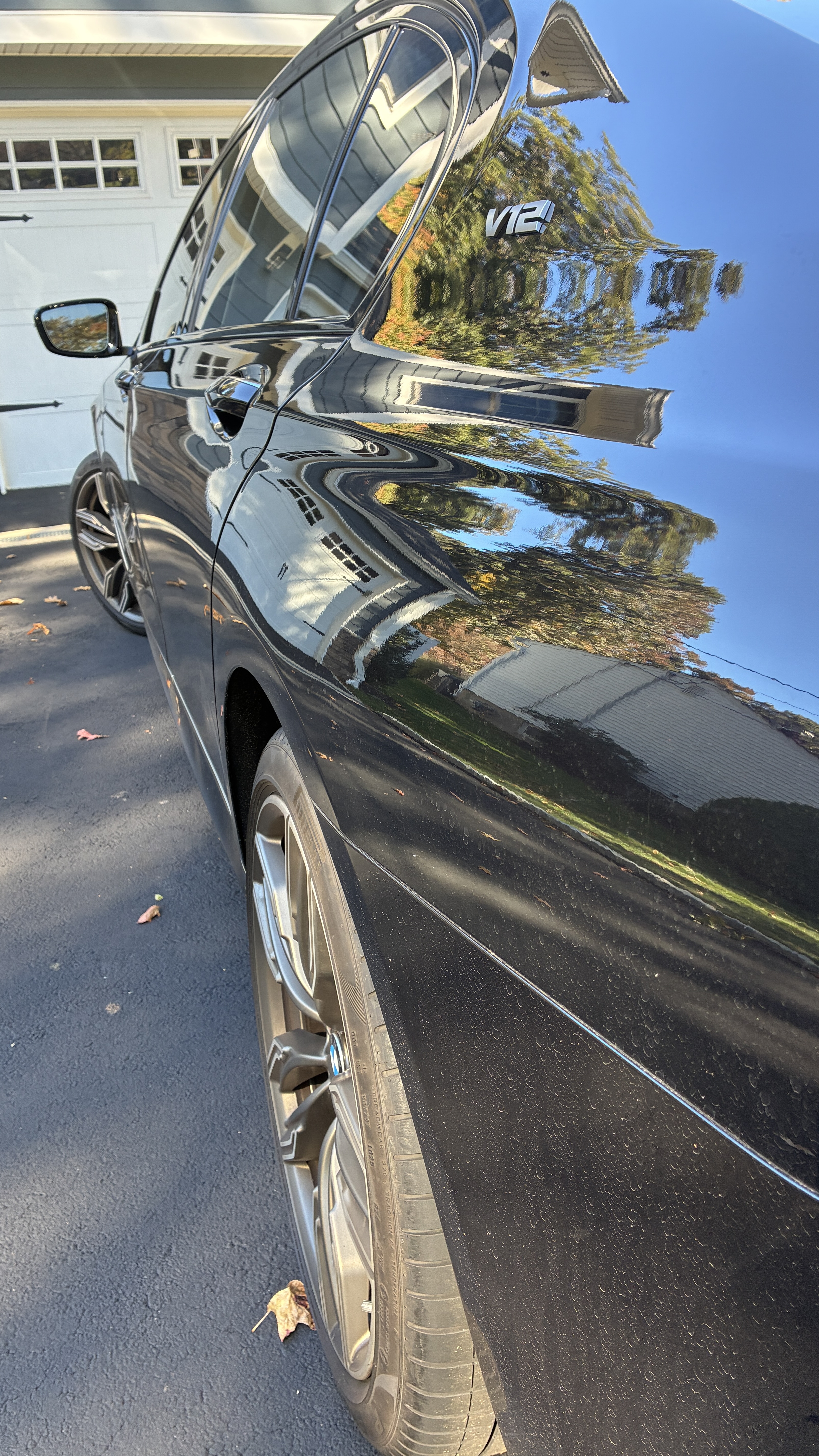 Used 2017 BMW M760i xDrive AWD/4WD image 10