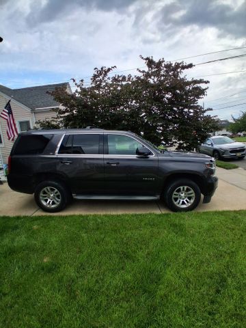 Used 2015 Chevrolet Tahoe LT w/ Luxury Package AWD/4WD image 4