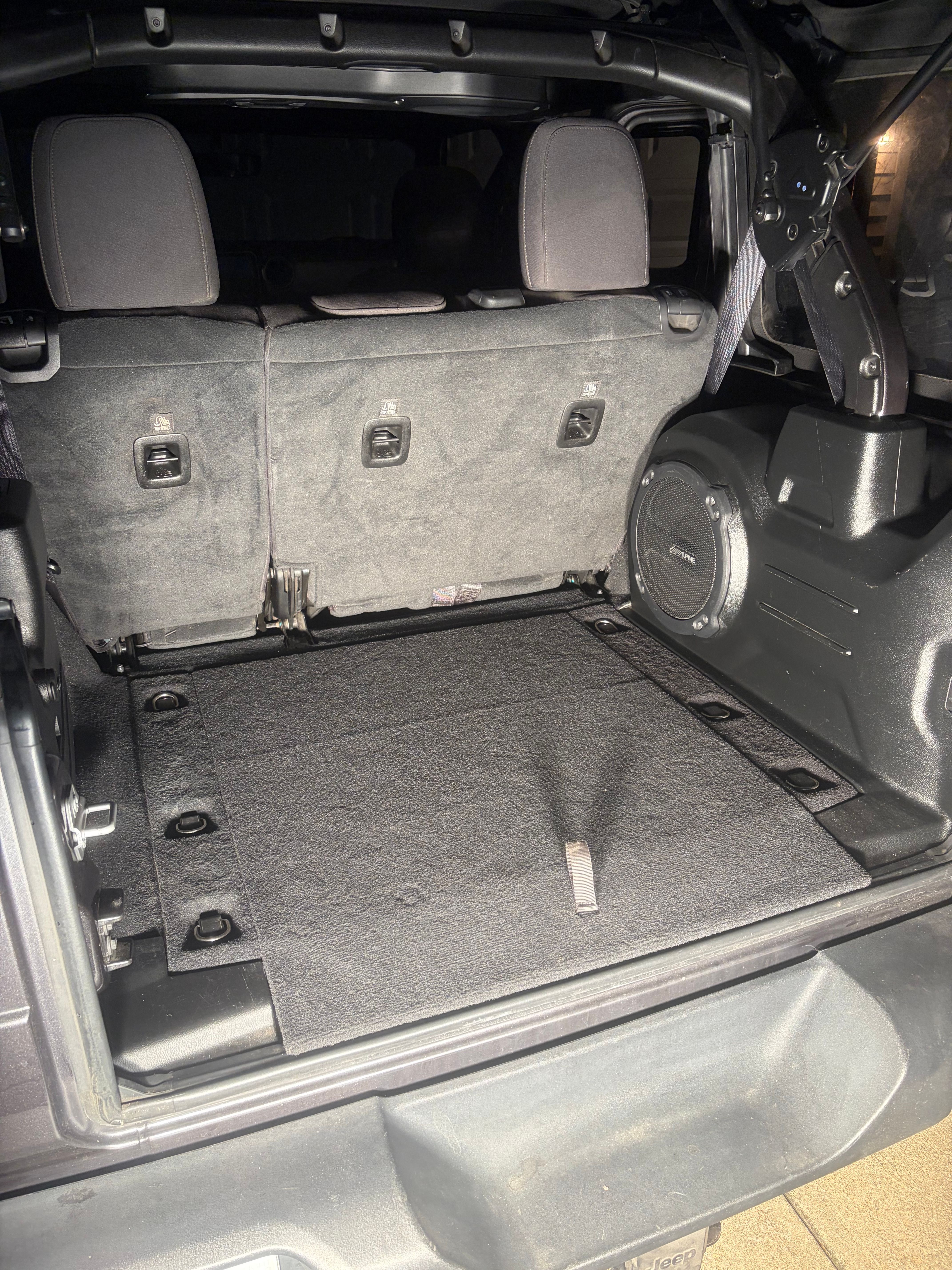 Used 2022 Jeep Wrangler Unlimited Sport AWD/4WD image 9