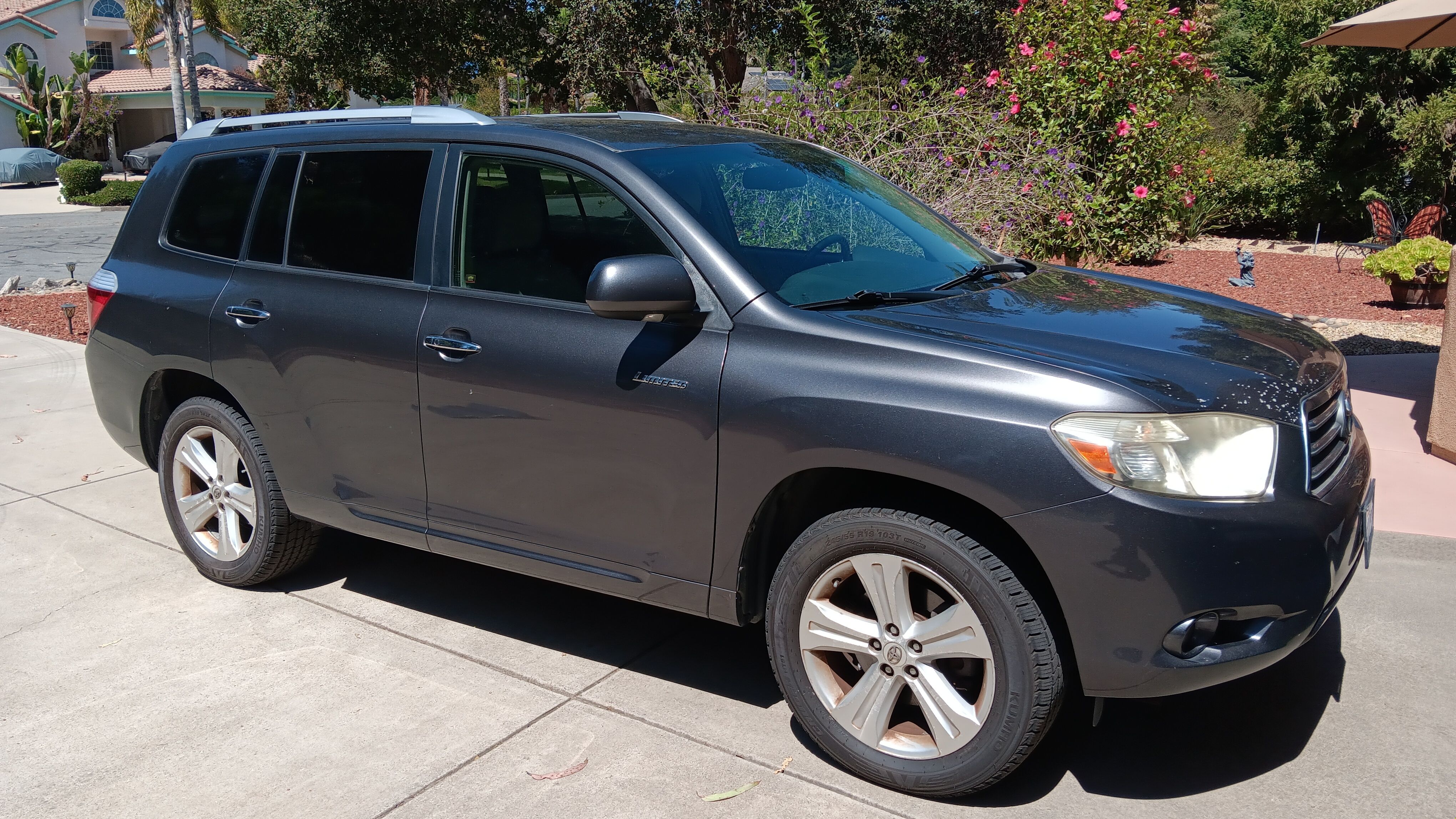Used 2009 Toyota Highlander Limited FWD image 1