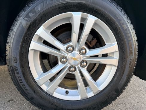 Used 2017 Chevrolet Equinox LT w/ LPO, Protection Package image 12