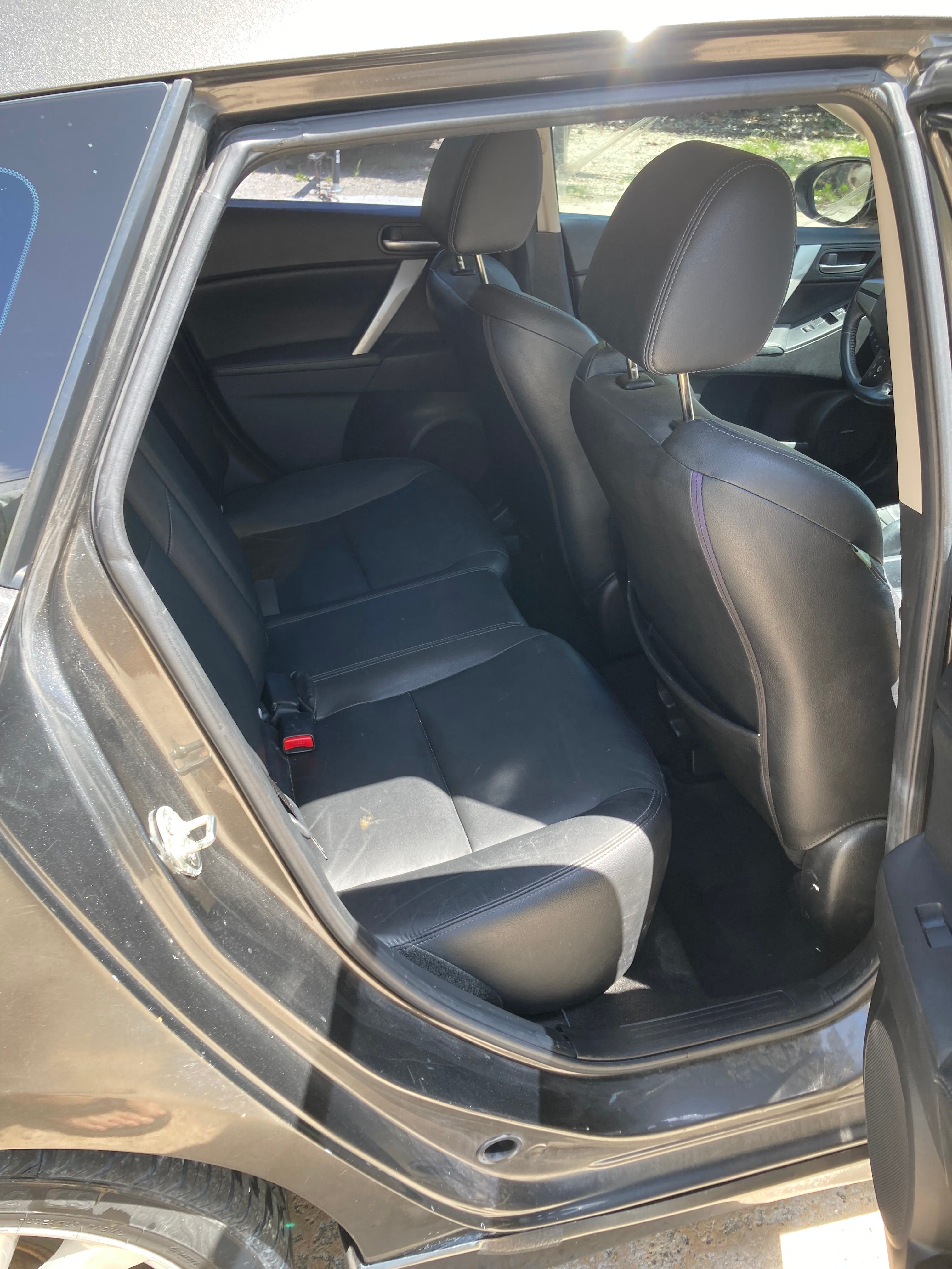 Used 2010 MAZDA MAZDA3 s Grand Touring FWD image 11
