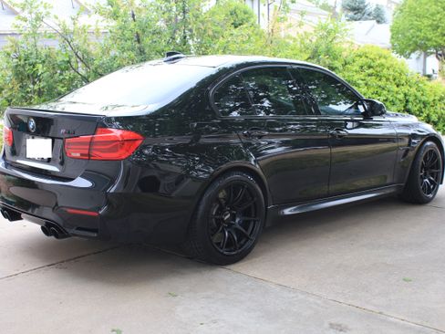 Used 2016 BMW M3 Sedan RWD image 5