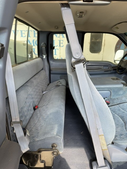 Used 1999 Ford F250 2WD SuperCab Super Duty image 7