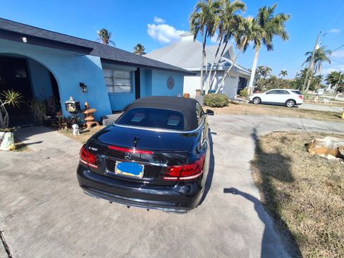 Used 2016 Mercedes-Benz E 400 Cabriolet image 10