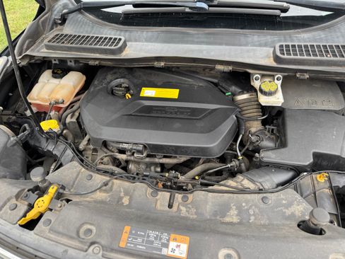 Used 2016 Ford Escape SE w/ SE Leather Comfort Package FWD image 7