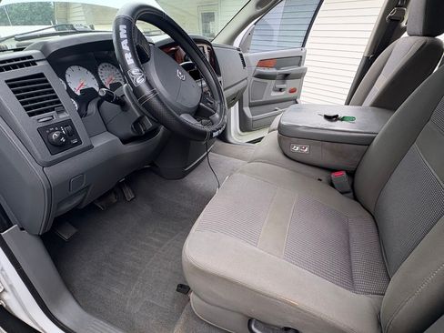 Used 2006 Dodge Ram 1500 Truck SLT AWD/4WD image 8