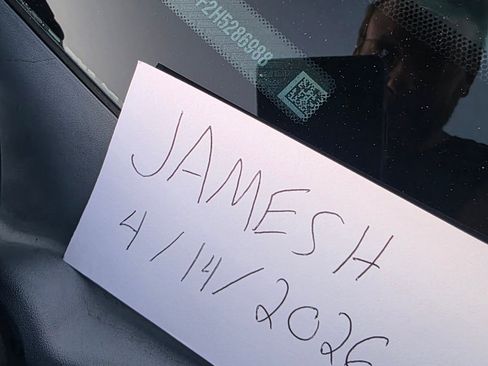 Used 2017 Ford Mustang GT Premium image 9