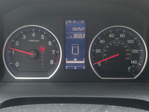 Used 2010 Honda CR-V LX image 2