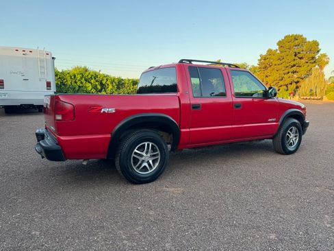 Used 2004 Chevrolet S10 Pickup LS w/ Appearance Package AWD/4WD image 8