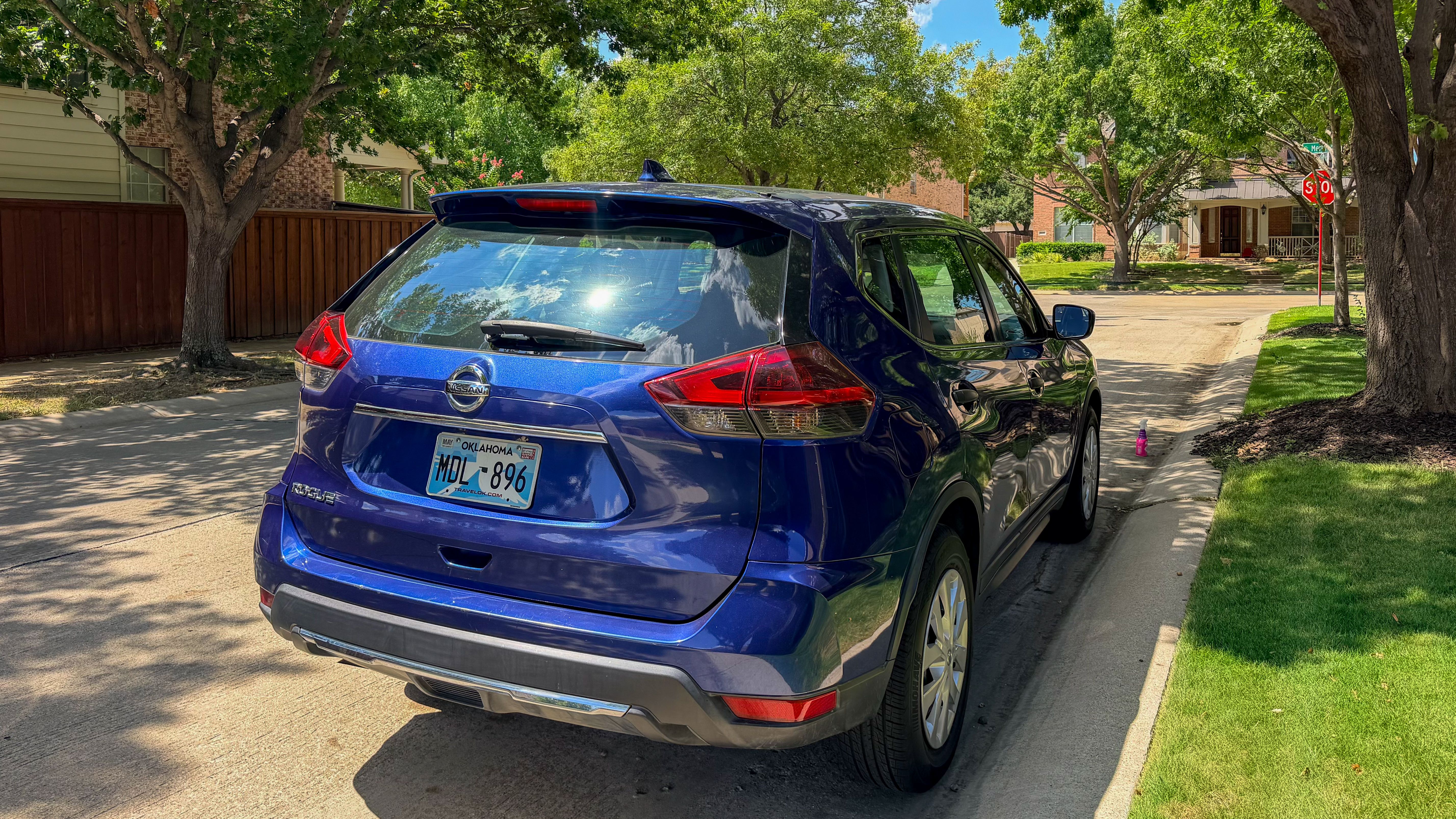 Used 2019 Nissan Rogue S FWD image 11