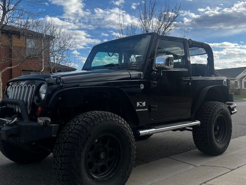 Used 2009 Jeep Wrangler X AWD/4WD image 2